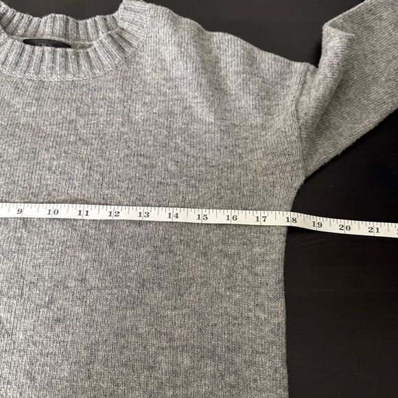 J Crew Sweater Womens Sz XS Gray Knit Wool Blend High Low Hem Crew Neck Preppy - Picture 11 of 12